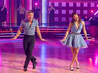 Dancing With The Stars Recap: Tom Bergeron Returns, Tears Flow, and the Final Five Are Revealed
