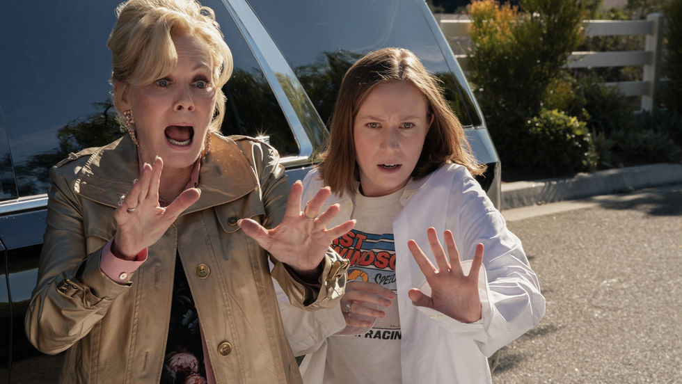 Hacks Season 5 Premiere Recap: Deborah Vance Chases EGOT Glory