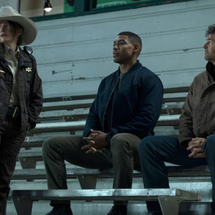 Lanterns Series Premiere Review: Hal Jordan and John Stewart Shine Before That Shocking Ending