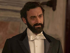 Morgan Spector Cast as Robert Langdon in Netflix's New Dan Brown Series