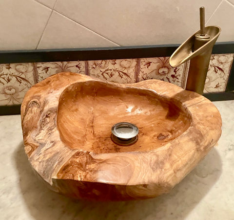 Via Liberale Bathroom 2.jpg