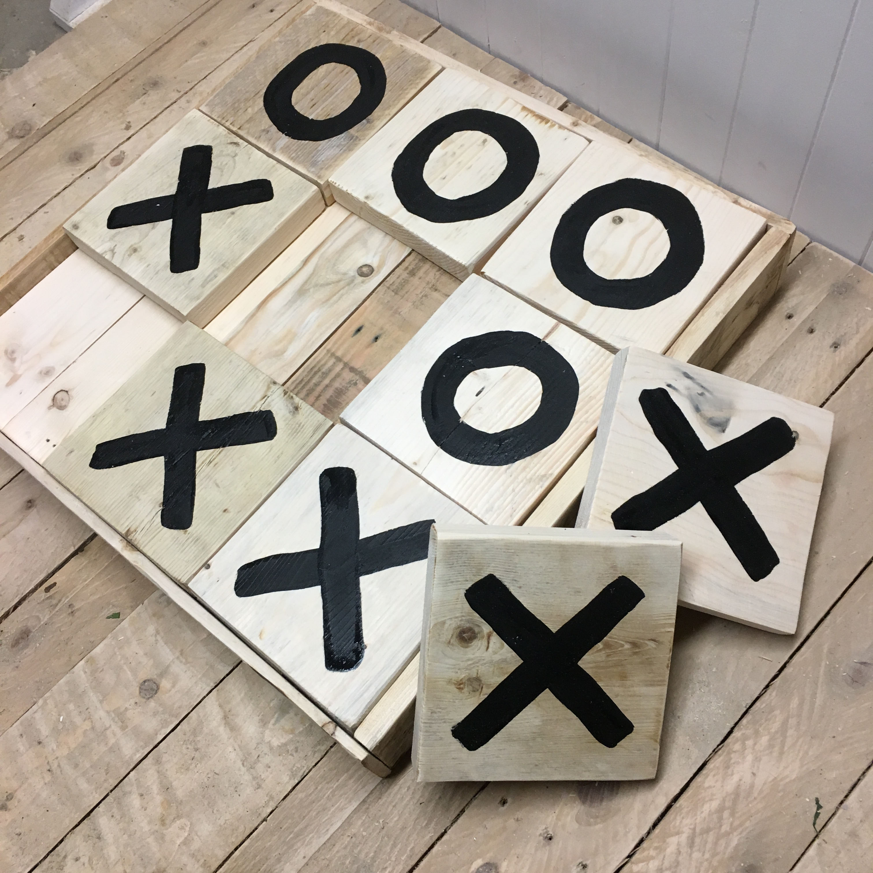 Garden games X&0's £15