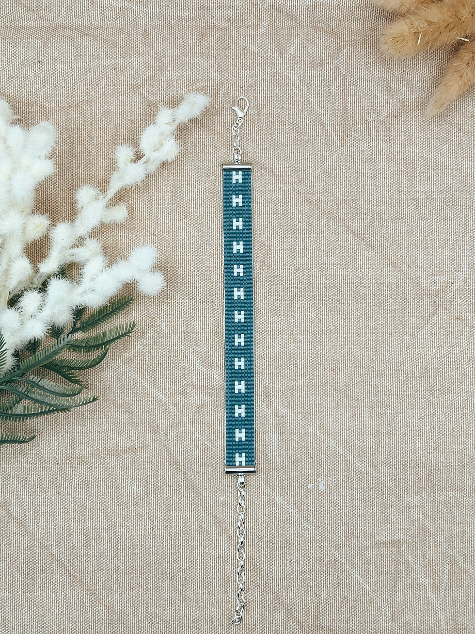 Hania - Blue + White