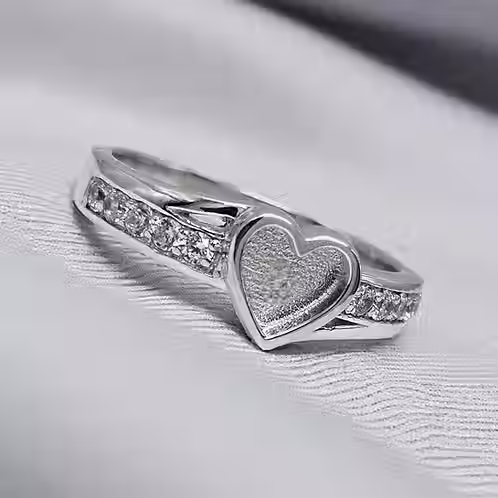 CC008_Heart Accent CZ