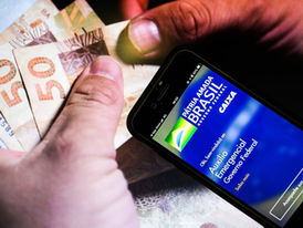 Nascidos em julho podem sacar auxílio emergencial nesta quinta-feira