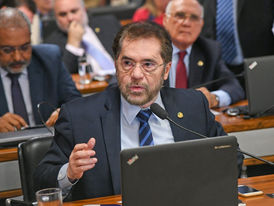 Projeto proíbe corte de água antes de três meses de inadimplência