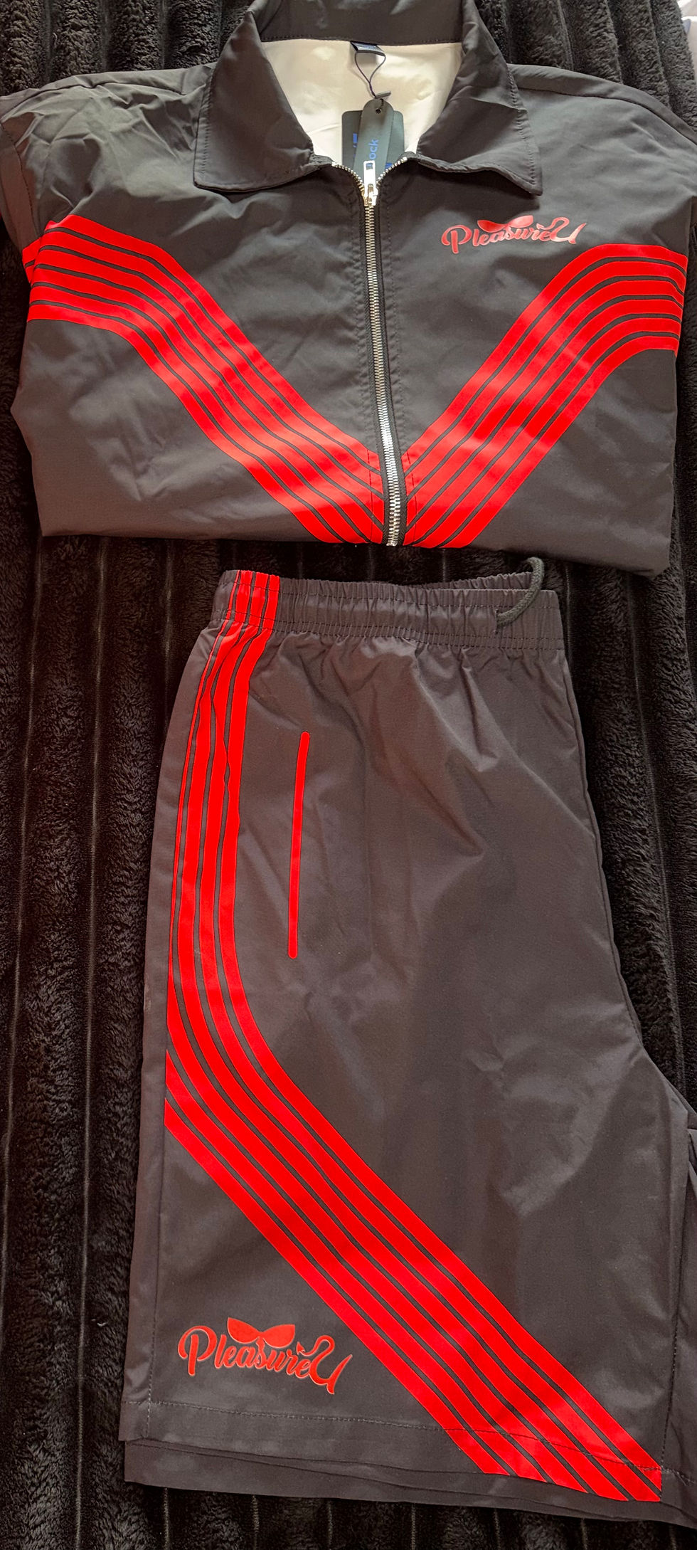 Thumbnail: PleasureU - Windbreaker Set 