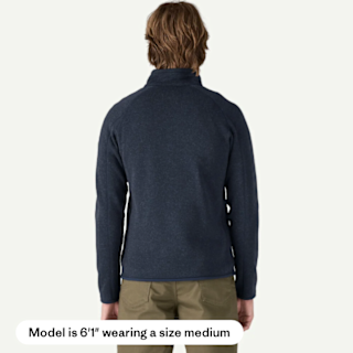 Dos de la veste Patagonia Better Sweater bleue sur un homme