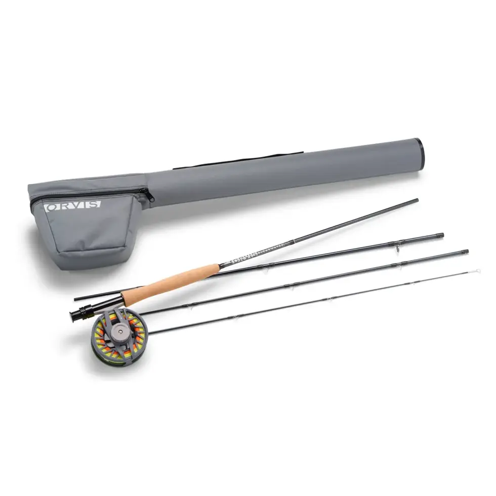 Ensemble canne Orvis Clearwater 9' 8WT et son étui gris.