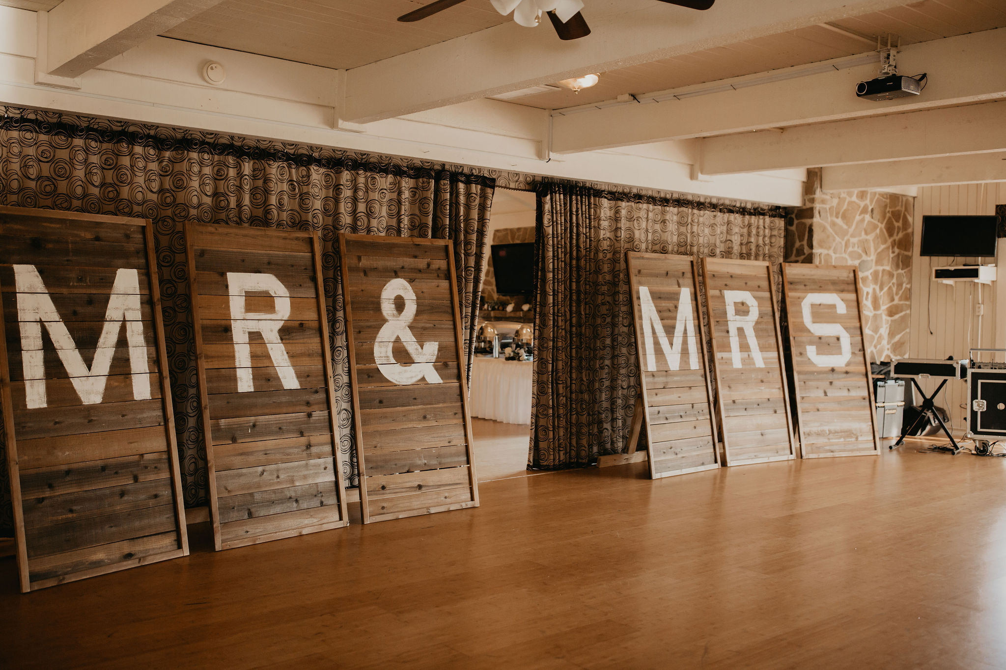 MR & MRS = $85