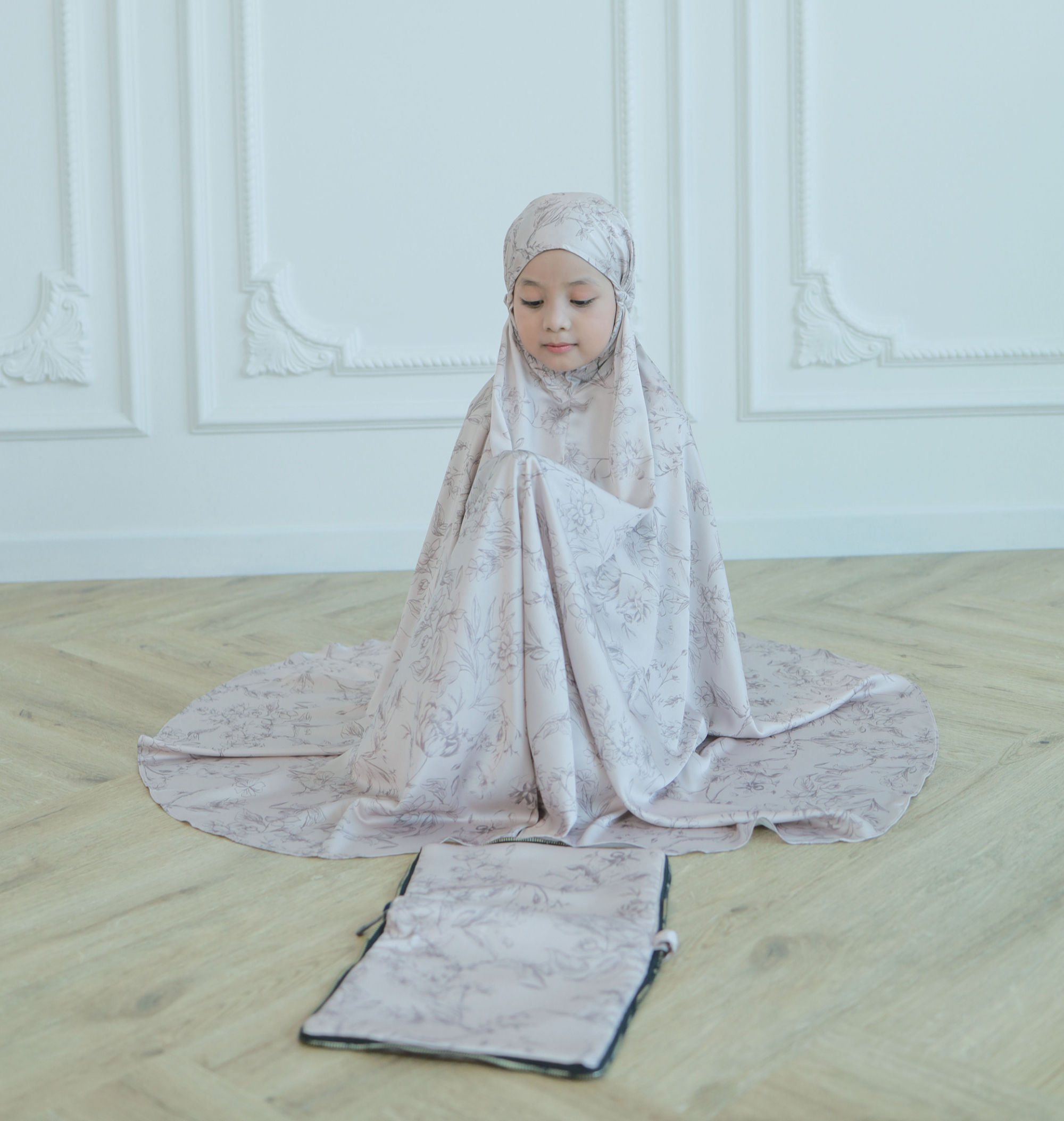 Wardah Bloom Girl Prayer Set