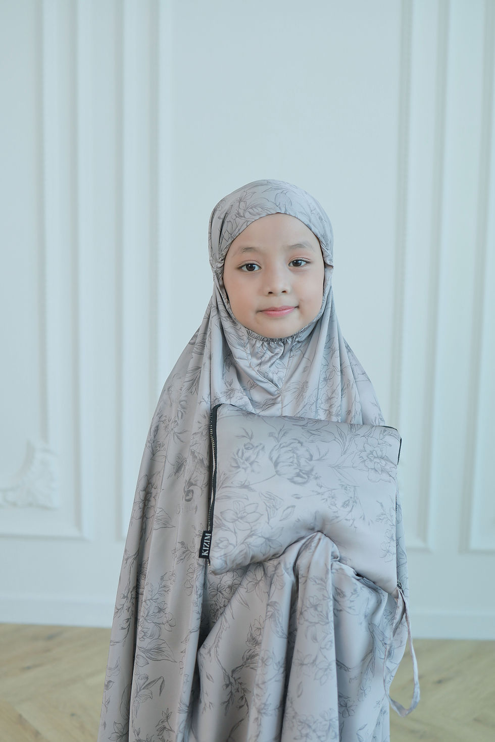 Thumbnail: Wardah Bloom Girl Prayer Set
