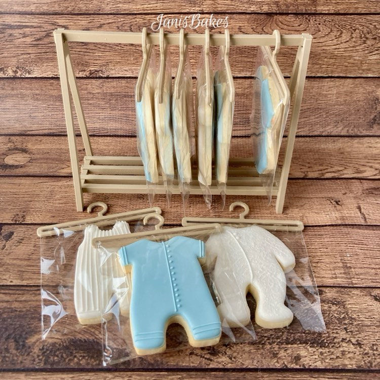Cookie Rack with cookies and hangers up front