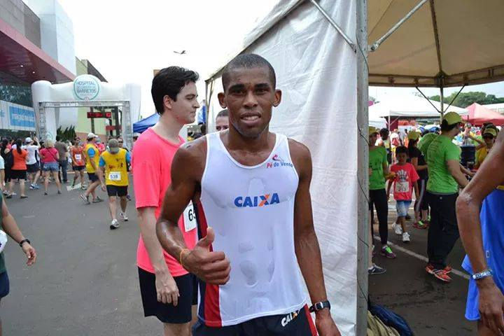 FOTO - DIVULGAÇÃO - Carlos Santos.jpg