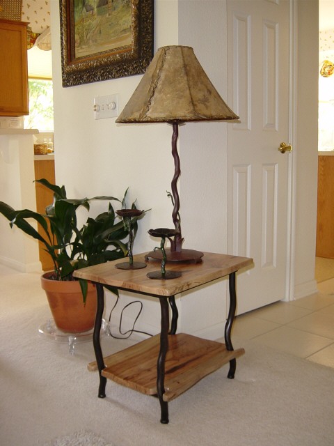 pecan lamp table8.jpg