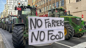 Η ηγεσία του «Υπουργείου Αγροτικής Ανάπτυξης και Τροφίμων» είναι ανεπιθύμητη παντού