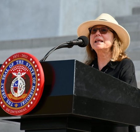Meet Missouri's Next Poet Laureate—Maryfrances Wagner