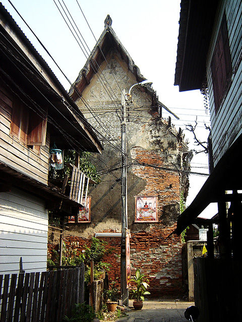 สวนสวรรค์ที่กลายเป็นวัดร้าง