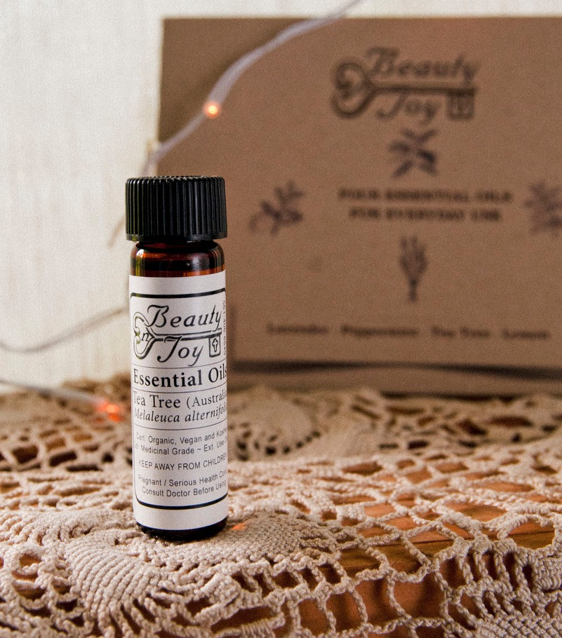 Tea Tree Organic Essential Oil