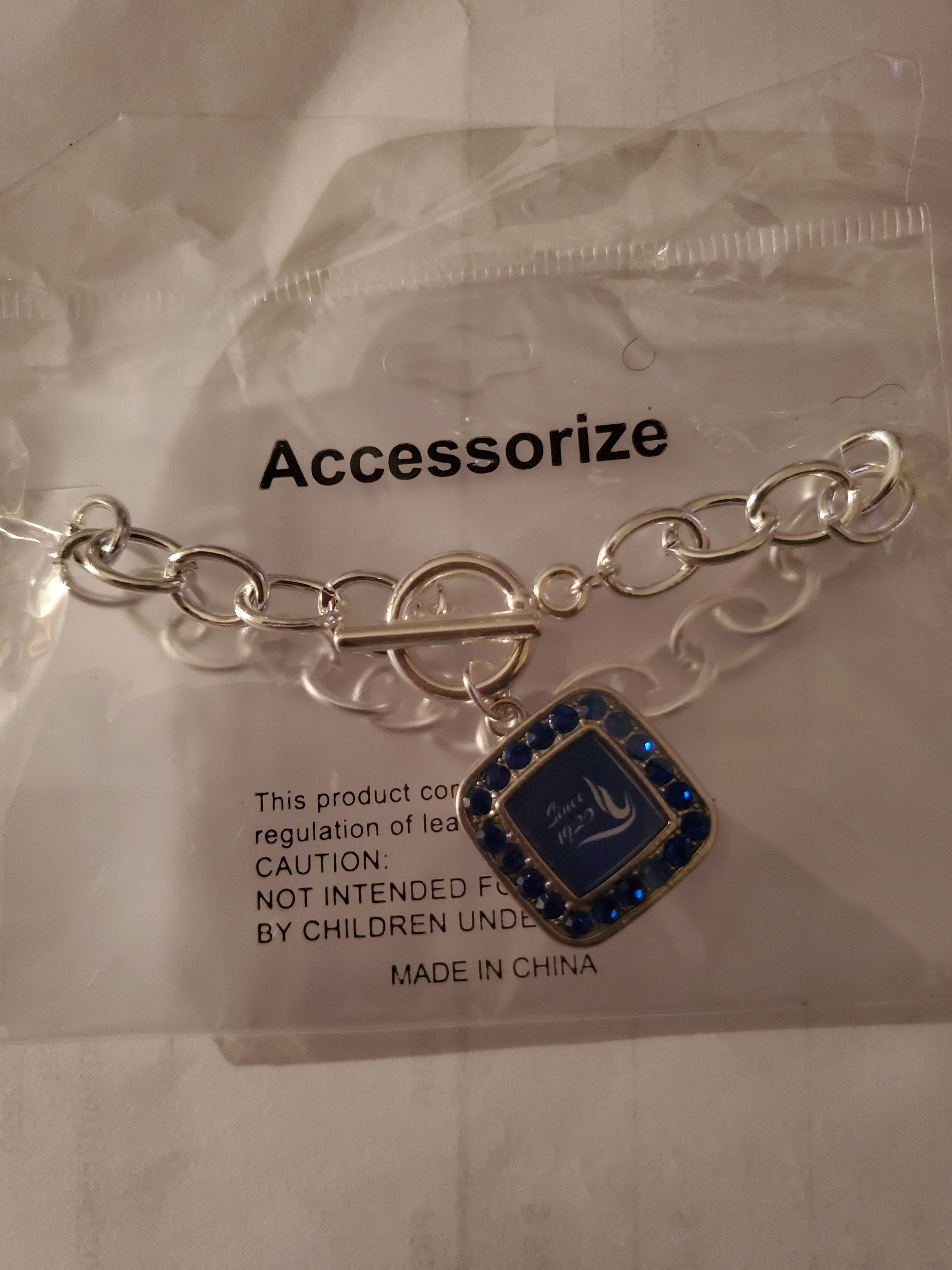 Zeta Dove Square Chain Bracelet