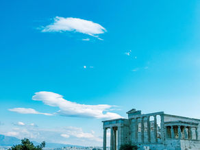 PHOTO : Atop the Acropolis in Athens Greece