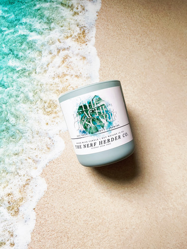 CANDLE | The Beaches of Scarif (13 oz) | The Nerf Herder Co.