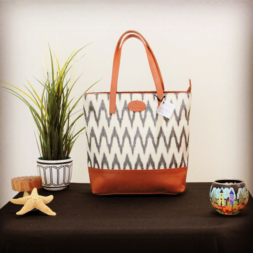 Womens Vegan Leather Tote