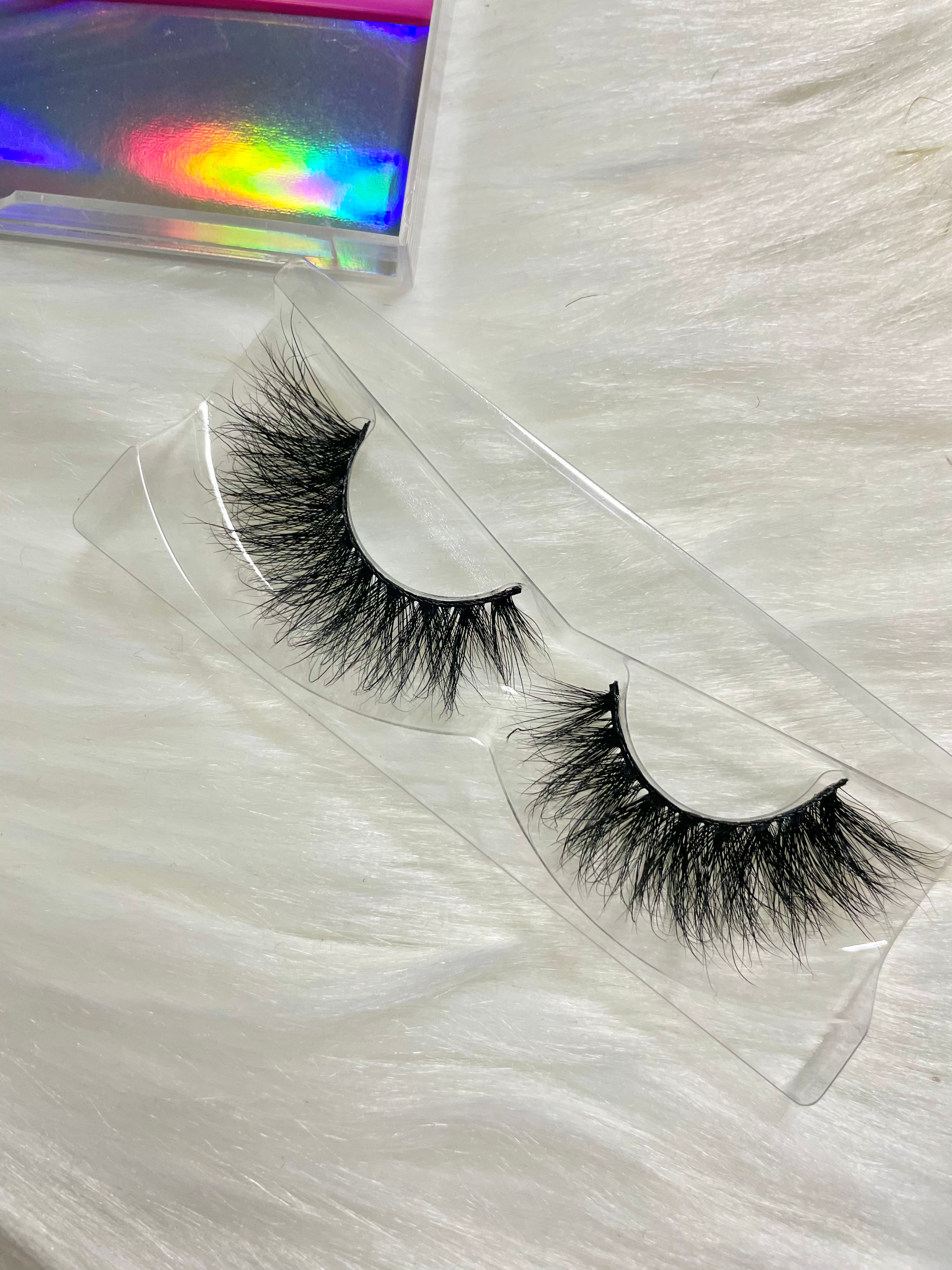 "WEALTHY" 25mm Lashes