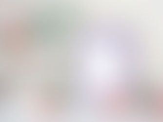 Stunning Cake Plates and Stands