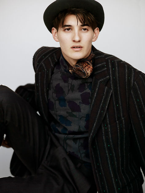 Kamil Natsuaki
夏秋 カミル
モデル
MODEL
VELBED.
velbed
東京モデル事務所
model agency