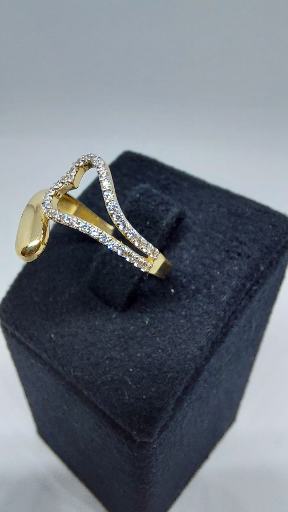 Thumbnail: Golden Ring