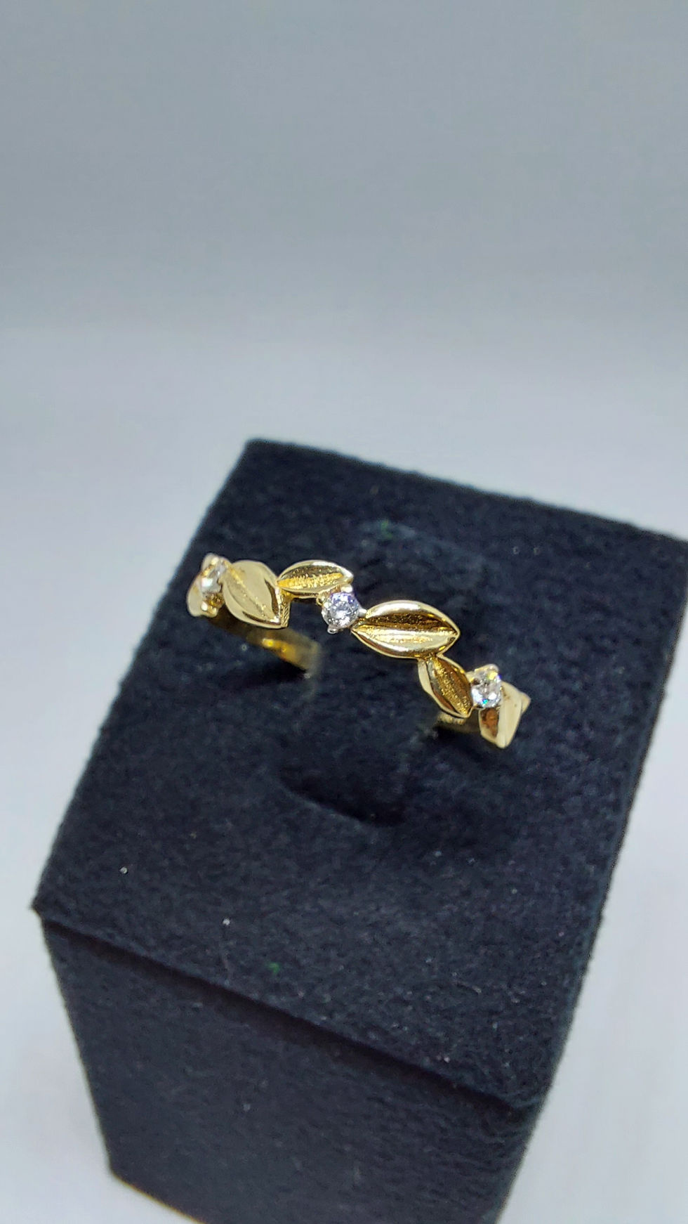 Thumbnail: Golden Ring