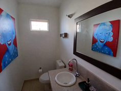 Banheiro da Casa a venda na Av. Arthur Thomas Bairro Bandeirantes Londrina-PR