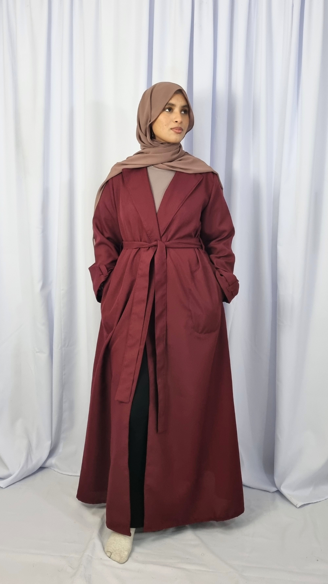 Aqeelah Abaya Trench (burgundy)