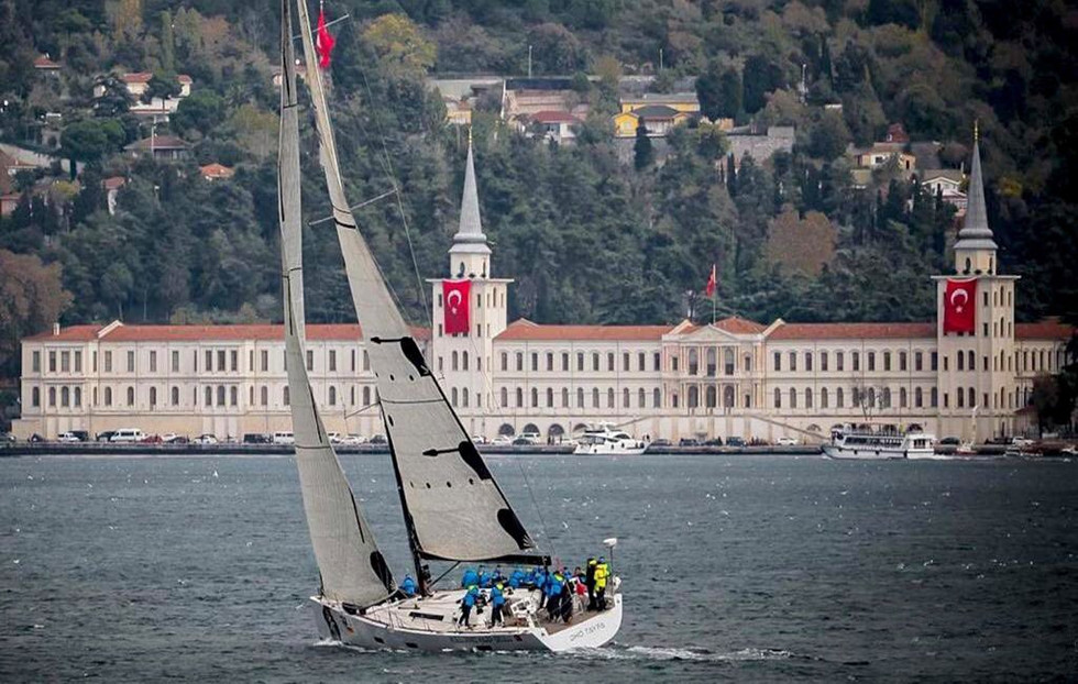 B62 FRERS CARBON KEVLAR BORDO YACHTS-3.jpeg