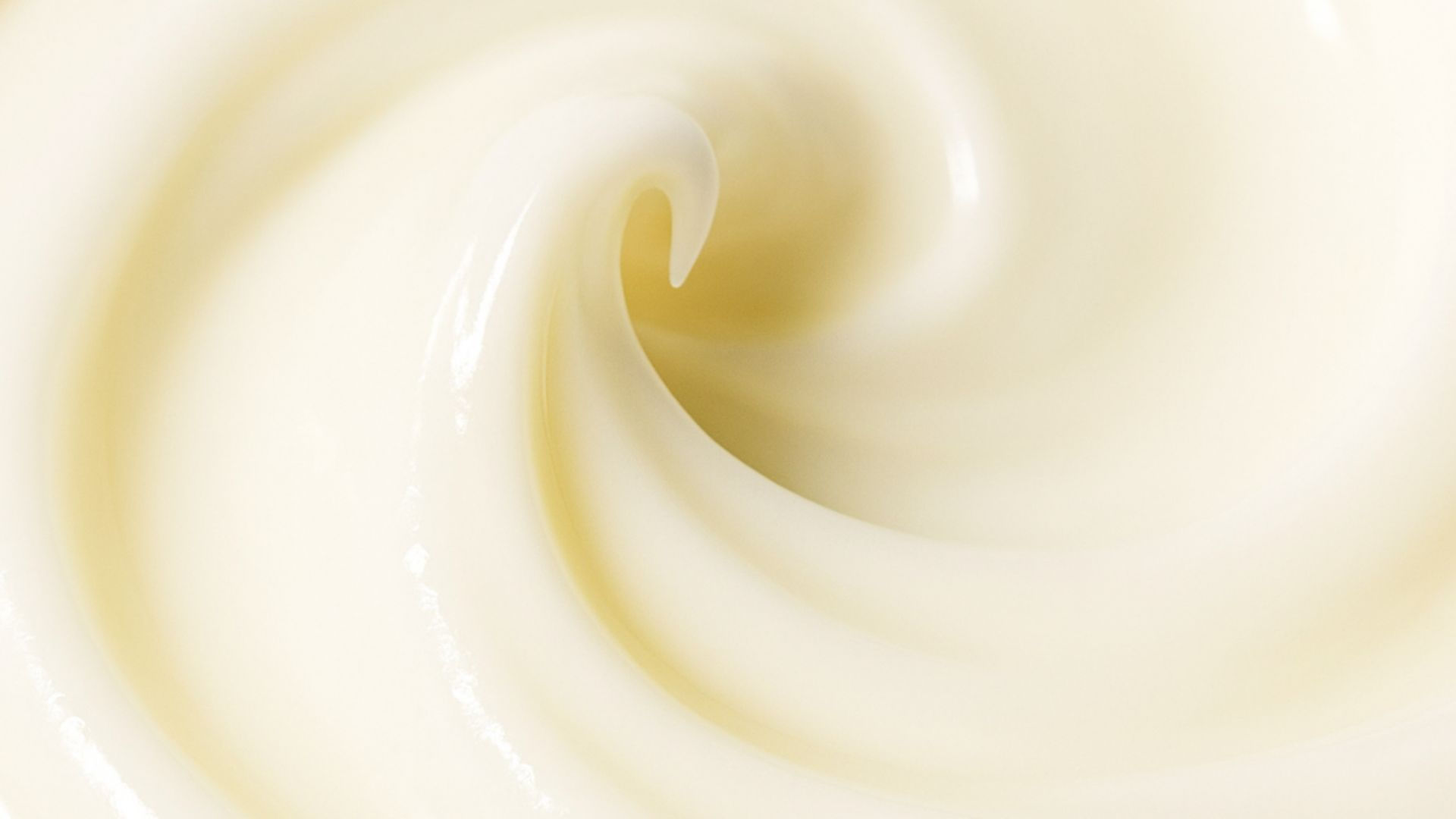 Natural anti-ageing moisturiser for radiant, youthful skin – made in Aotearoa New Zealand