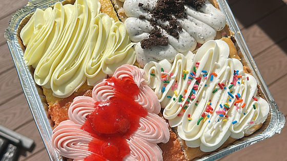 Classic 4-Way Cake Tray