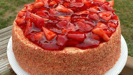 Strawberry Crunch Cheesecake