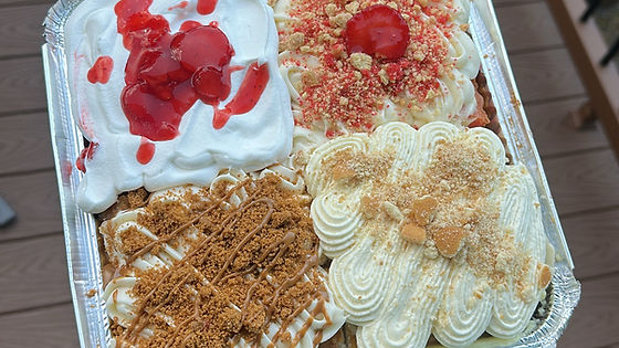 Signature 4-Way Cake Tray