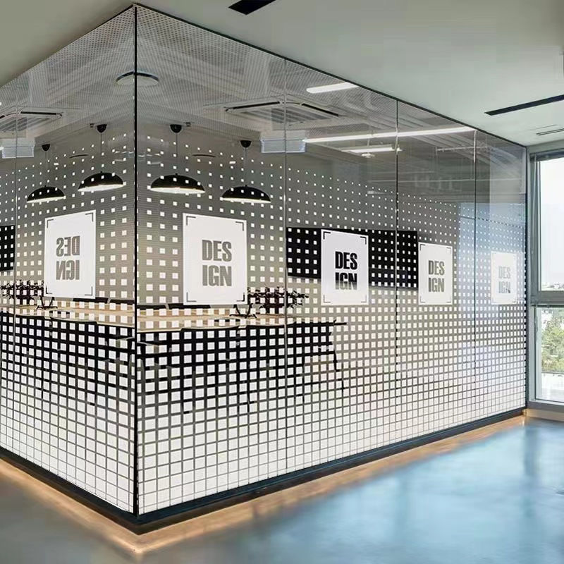 Miniature : Film adhésif pour vitrine