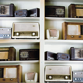 Vintage Radios on display.