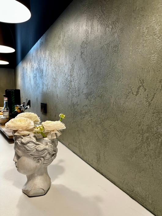 gespachtelte Wände, Kalkmarmor, Kalkputz, gesundes wohnen