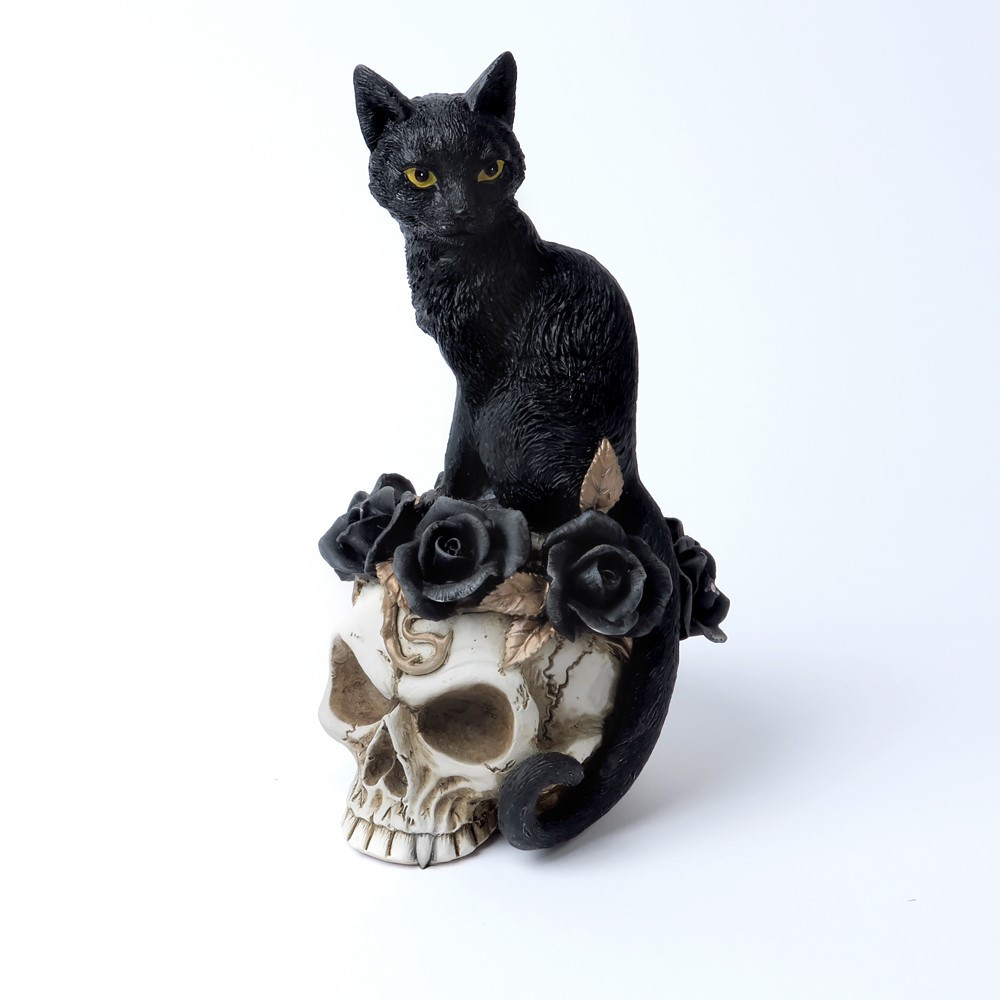 Feline familiar to the great french prophet and astrologer - Nostradamus, who having outlived his master, carried the seer's arcane wisdom from Paris to London where he eventually fell in with one William Shakespeare.
