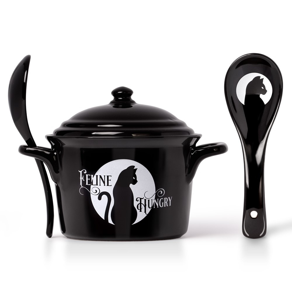 A truly unique gift for that feline loving friend of yours. A stunning lidded bowl and spoon set featuring a black cat silhouette and moon design and the words 'Feline Hungry'.