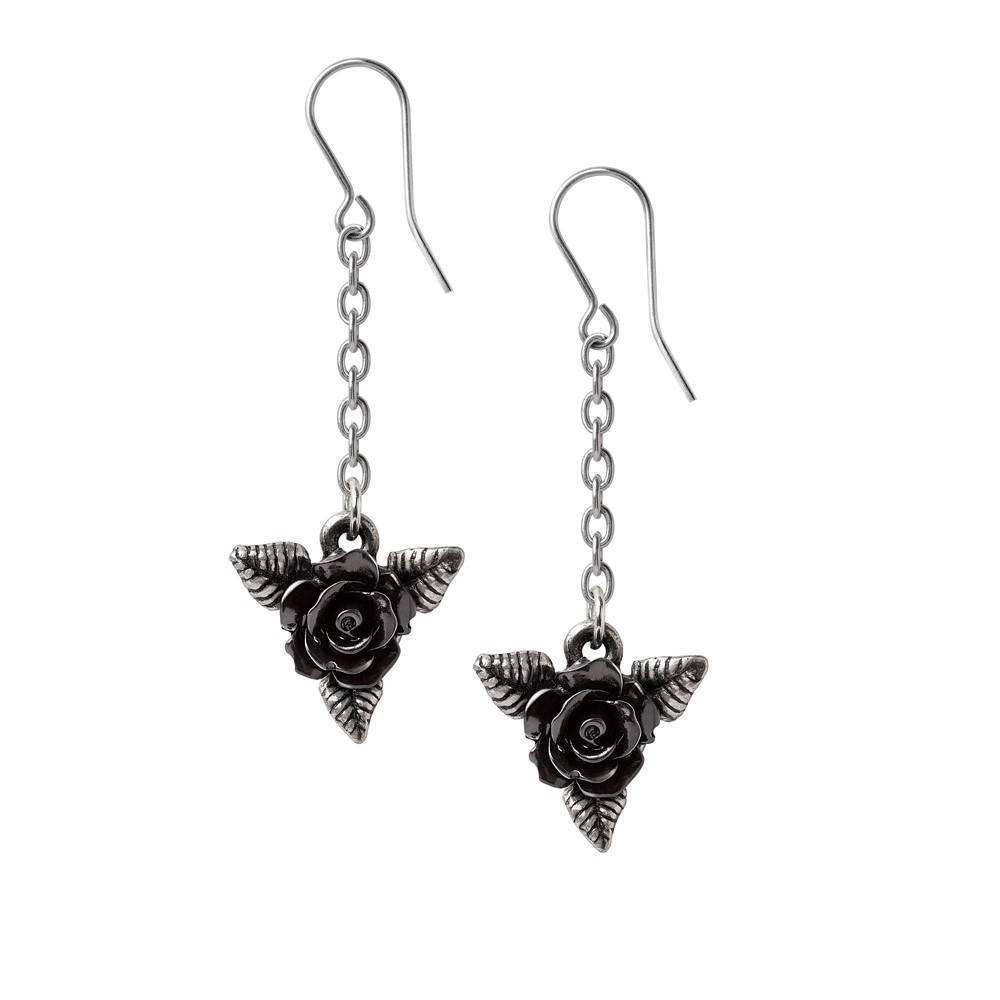 Symbolising a dark and mysterious love.