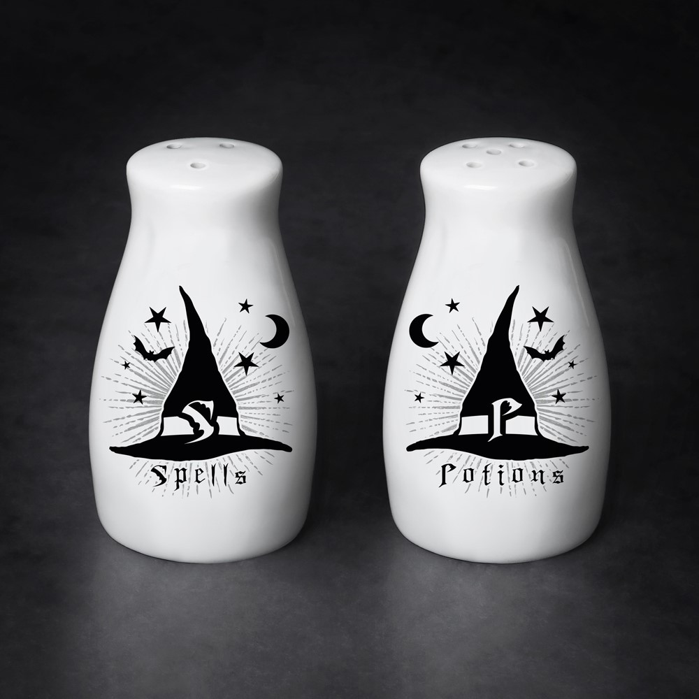 This unique salt & pepper set forms part of the exciting Home & Gift Collection brought to you by Alchemy. These extraordinary designs will make an incredible addition to your dinner table which will be sure to get your guests talking!