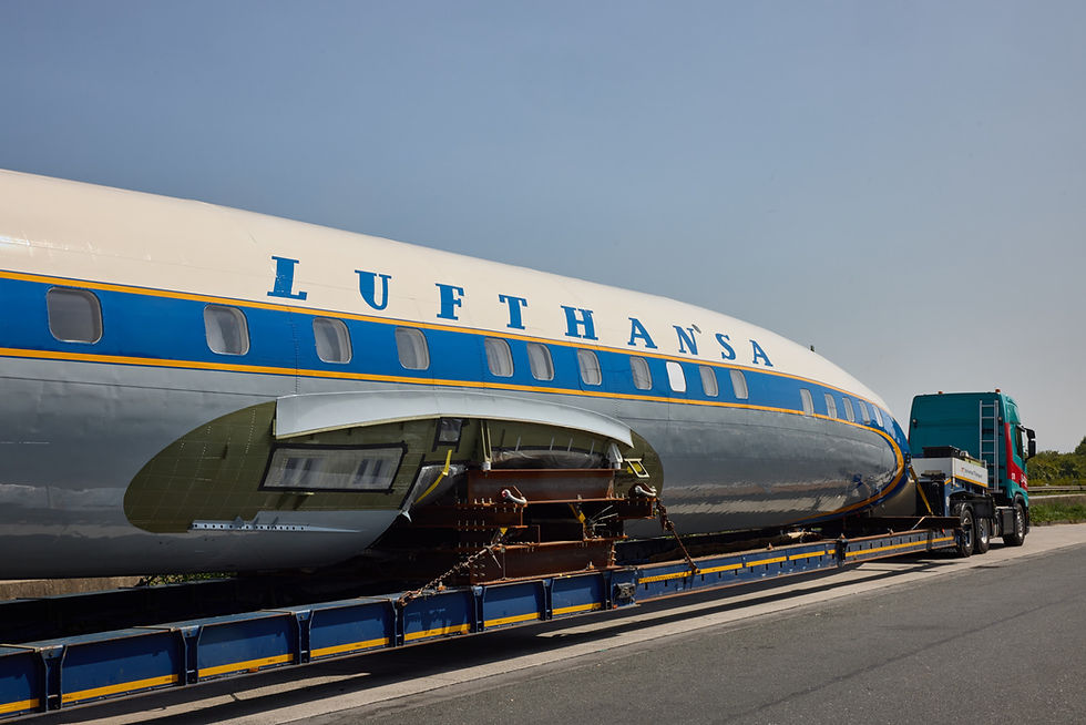 Le Lockheed Super Star en livrée Lufthansa d'époque