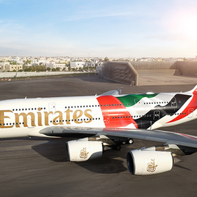 Emirates  dévoile une livrée spectaculaire arborant un grand drapeau des Émirats arabes unis 