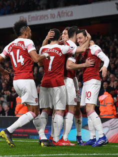 Arsenal aprovecha el momento
