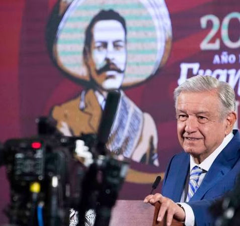 Consejeros del INE deben ser incorruptibles y demócratas: AMLO